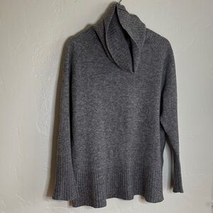 Banana Republic Charcoal Cowl Turtleneck Neck Sweater